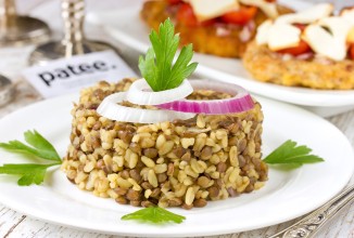 Маджадра (чечевица с булгуром)