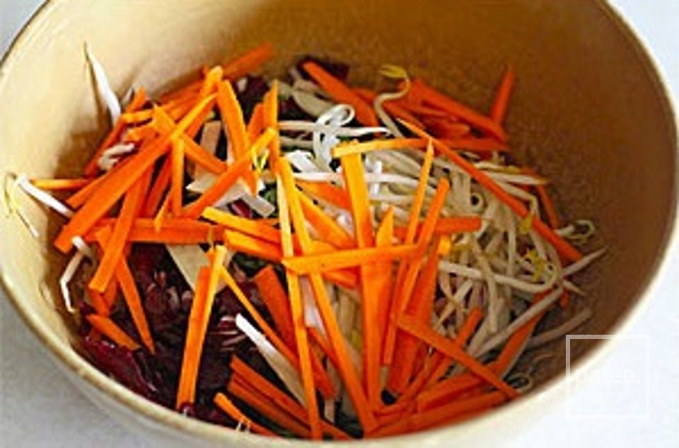 Тайский салат с капусты - Шаг 4