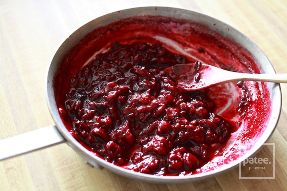 Датские блины с муссом и вишней - Шаг 2