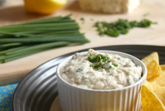 Хумус из фасоли с лимоном и фетой