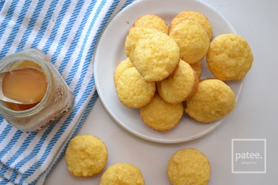 Мини-кексы с апельсином и кукурузой - Шаг 7