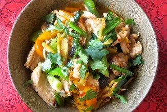 Имбирная курица по-тайски