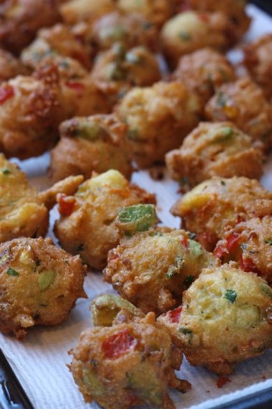 Фриттеры с авокадо и овощами - Шаг 10