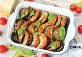 Баклажаны, запечённые с помидорами и моцареллой