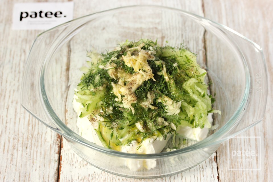 Греческий соус Дзадзики - Шаг 8