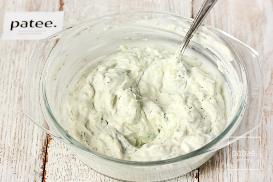 Греческий соус Дзадзики - Шаг 10