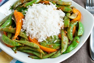 Зеленая фасоль в азиатском соусе