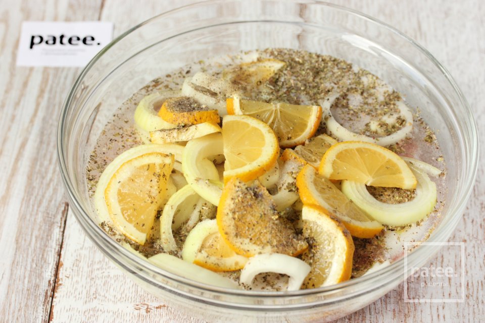 Шашлык из свинины на газированной воде с лимоном - Шаг 6