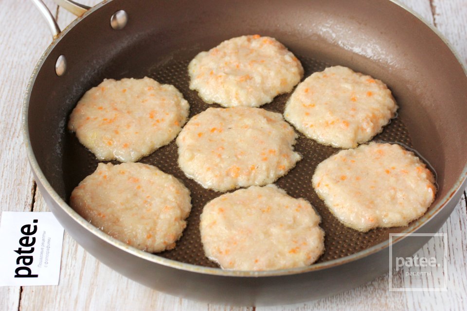 Рыбные оладьи - Шаг 10