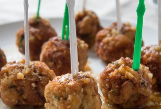 Куриные фрикадельки с кешью