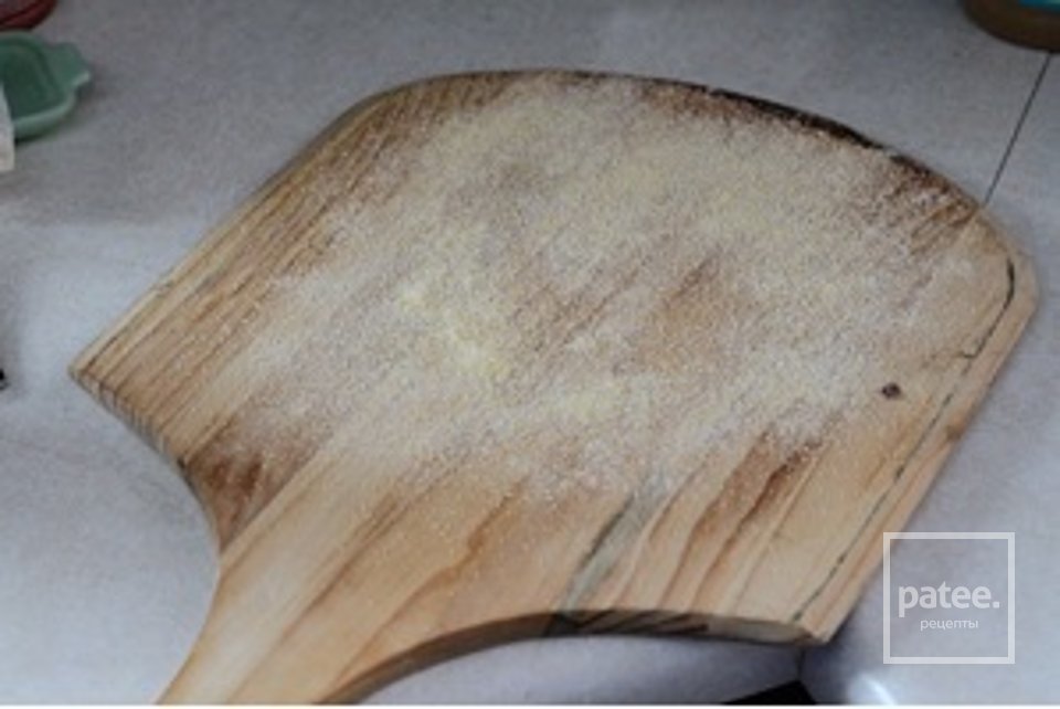 Пицца с виноградом и сыром фета - Шаг 7