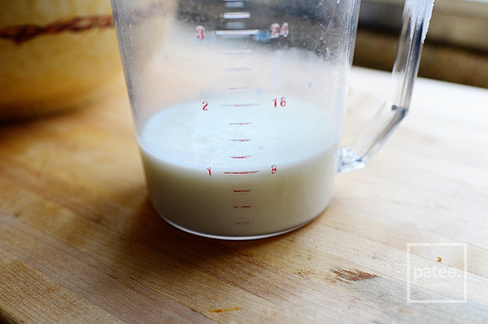 Банановые маффины с изюмом и орехами - Шаг 13