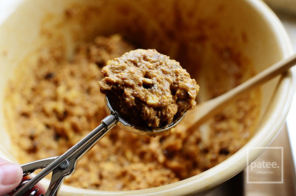 Банановые маффины с изюмом и орехами - Шаг 25