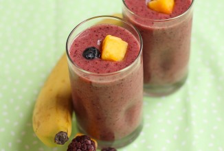 Мангово-ягодный смузи