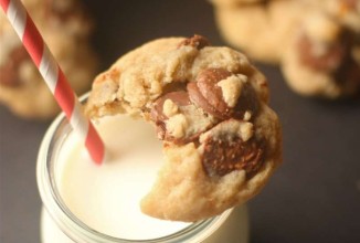 Миндальное печенье с шоколадом