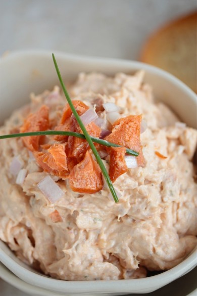 Кростини с соусом из лосося - Шаг 12