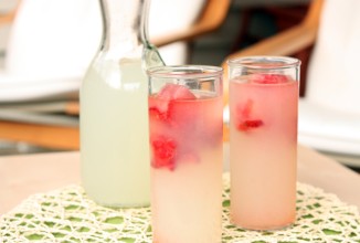 Клубничный лед