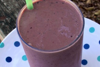 Ягодно-овсяной смузи