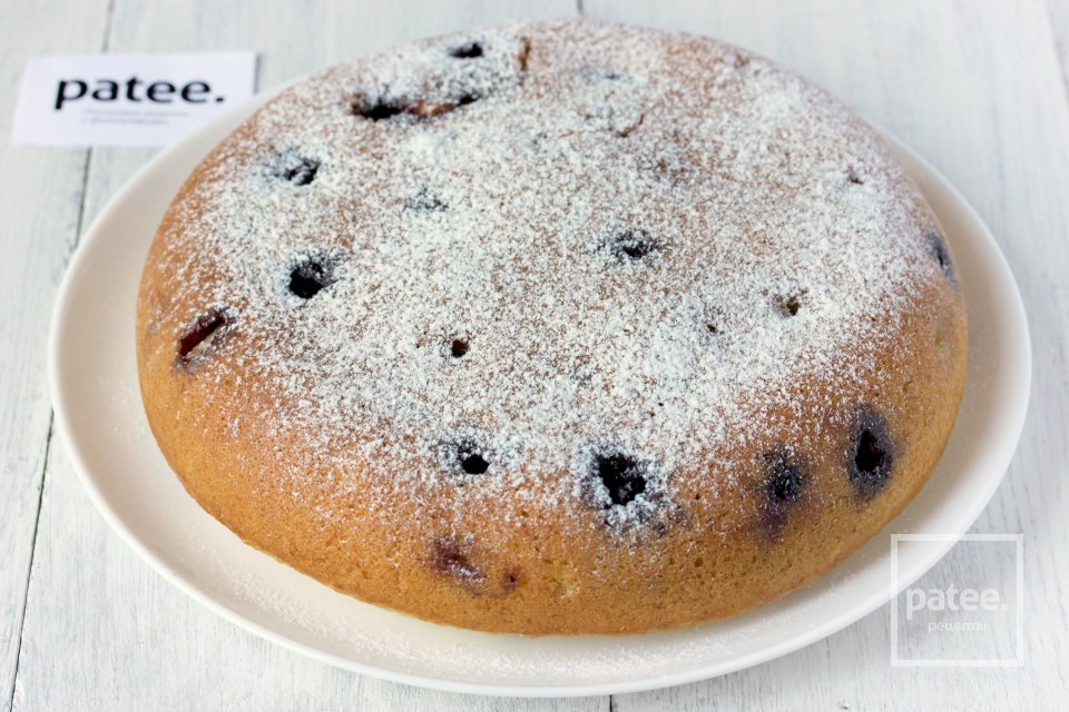 Пирог с виноградом на оливковом масле в мультиварке - Шаг 17