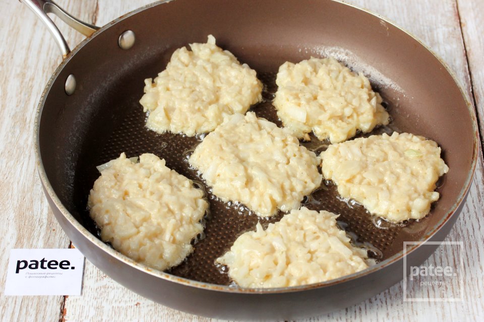 Оладьи из цветной капусты - Шаг 12