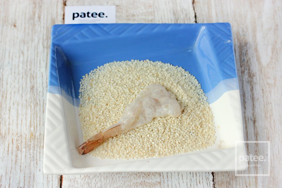 Креветки Баттерфляй в кунжуте - Шаг 11