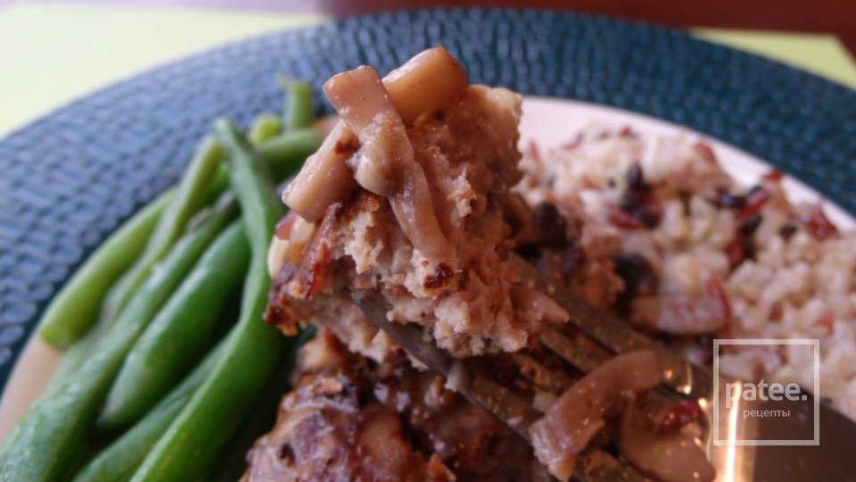 Котлеты из индейки с грибами - Шаг 17