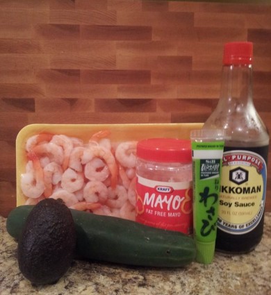 Креветки с васаби, огурцом и авокадо - Шаг 1