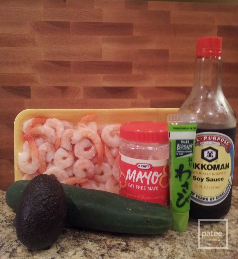 Креветки с васаби, огурцом и авокадо - Шаг 1