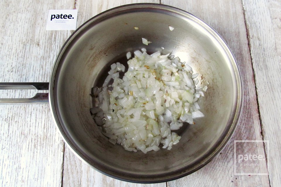 Голубцы из савойской капусты в сметане - Шаг 4