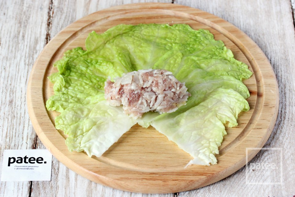 Голубцы из савойской капусты в сметане - Шаг 11