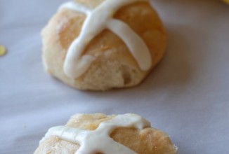 Лимонные булочки с глазурью