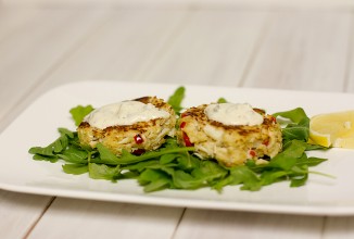 Крабовые котлеты с соусом ремулад