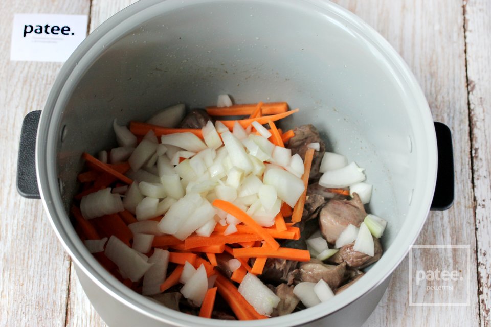 Плов с сердцем в мультиварке - Шаг 7