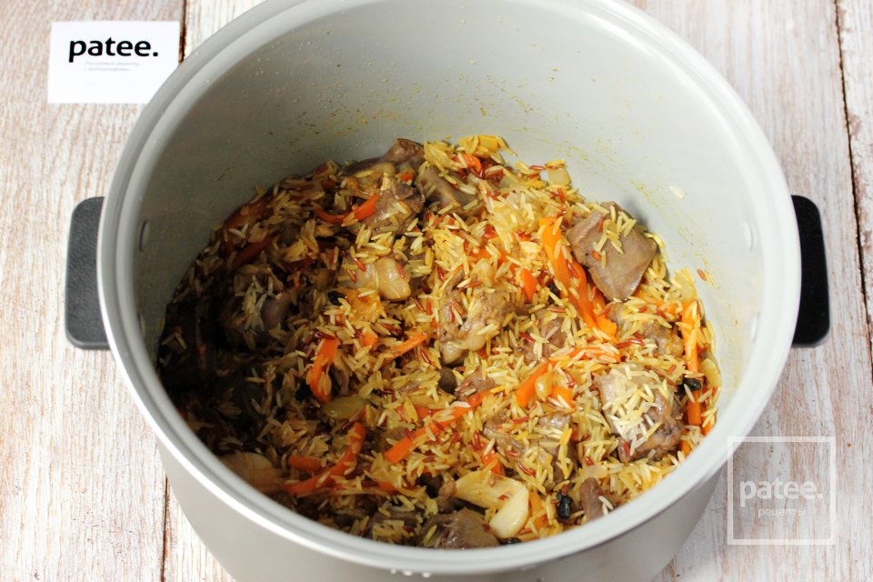 Плов с сердцем в мультиварке - Шаг 14