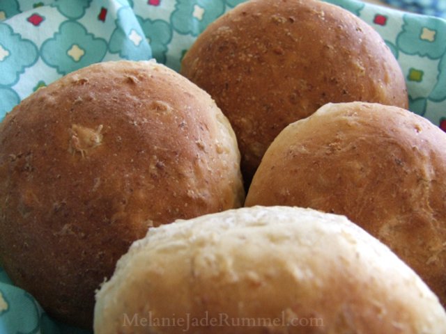 Сладкий овсяной хлеб (или булочки)