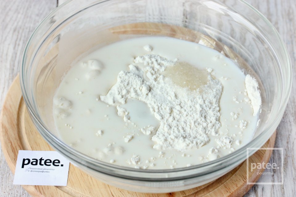 Пирожки из дрожжевого теста с абрикосами - Шаг 4