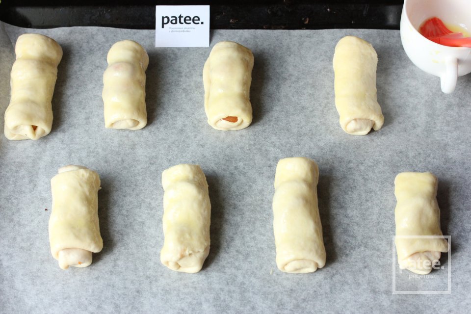 Пирожки из дрожжевого теста с абрикосами - Шаг 14