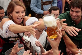 В Мюнхене стартовал пивной фестиваль «Октоберфест»