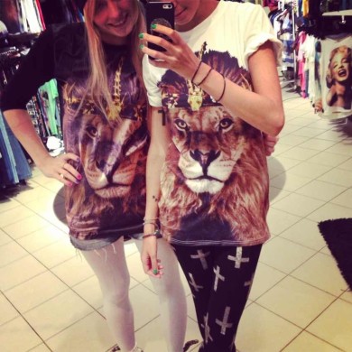 Носим одинаковые вещи ^^