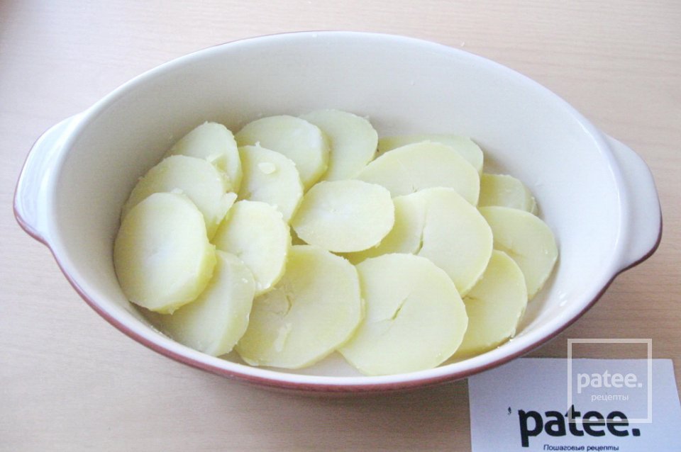 Запеканка из форели с картофелем - Шаг 4