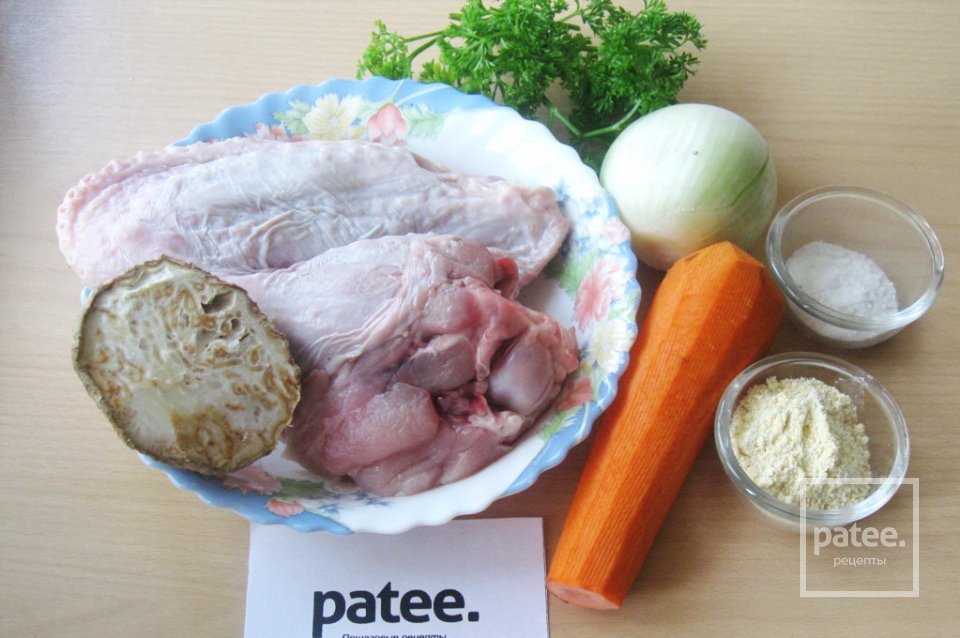 Суп из индейки с кукурузными шариками - Шаг 1