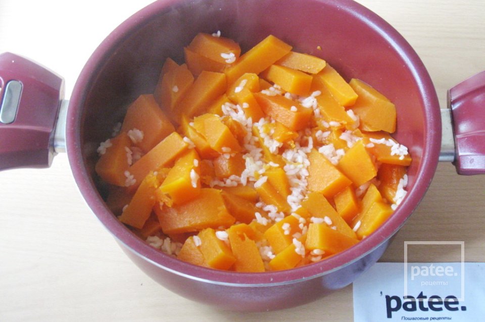 Тыквенная каша с рисом и изюмом - Шаг 5