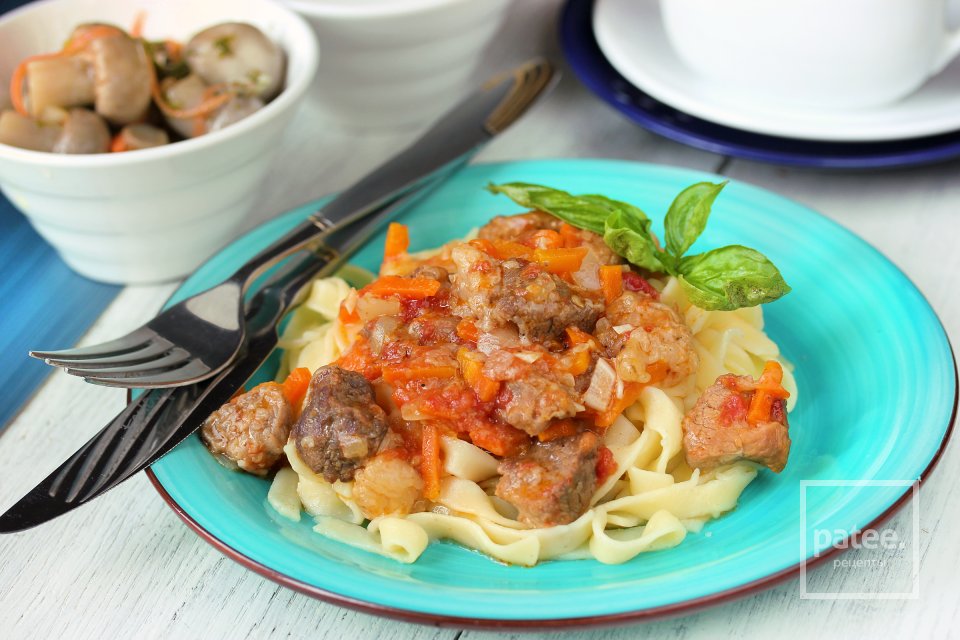 Гуляш из свинины в мультиварке - Шаг 16