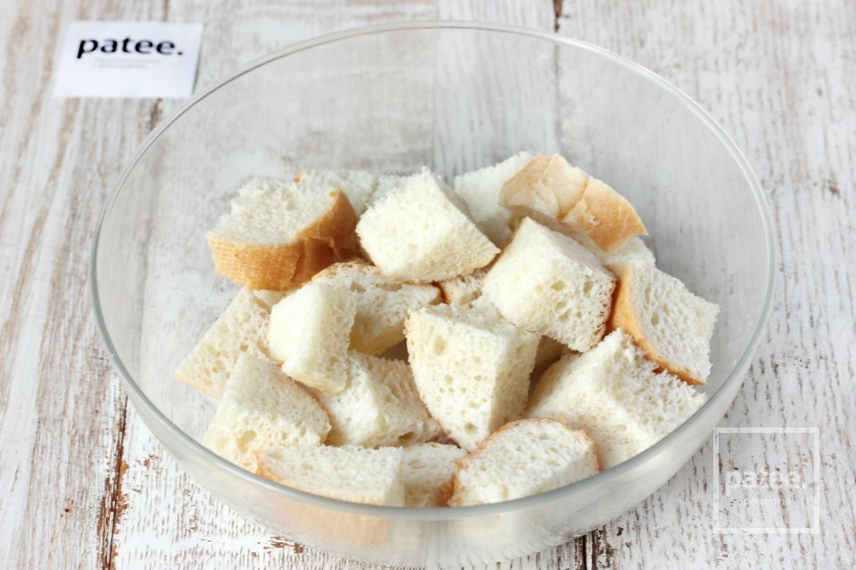 Куриные котлеты с пармезаном и базиликом - Шаг 4