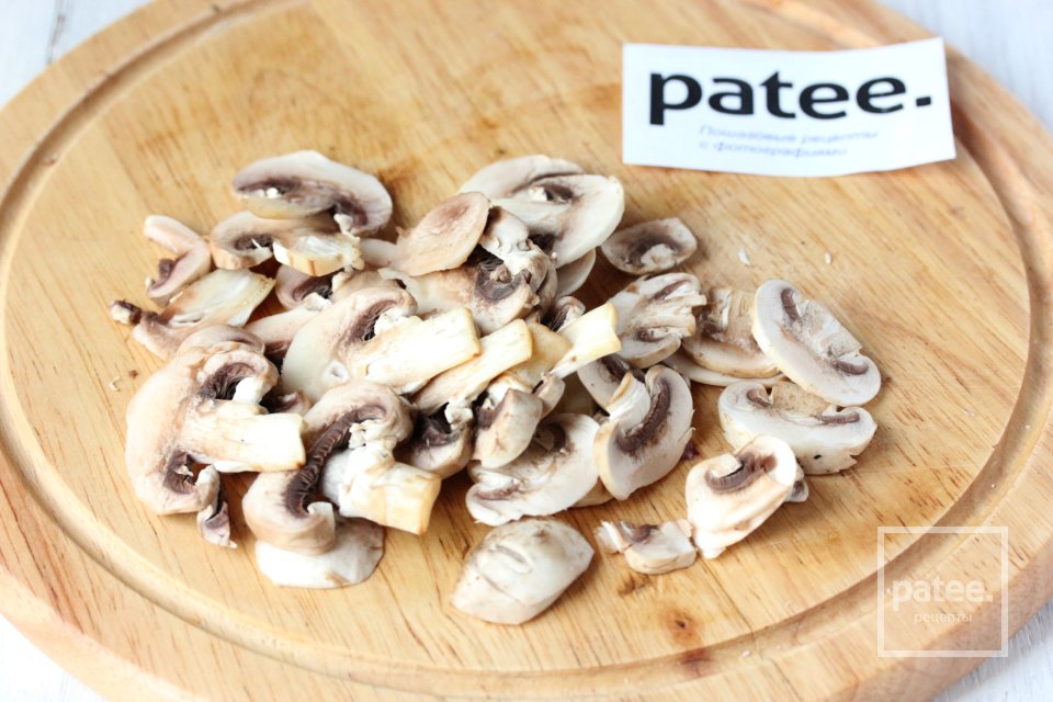 Пицца с анчоусами, маслинами и оливками - Шаг 4