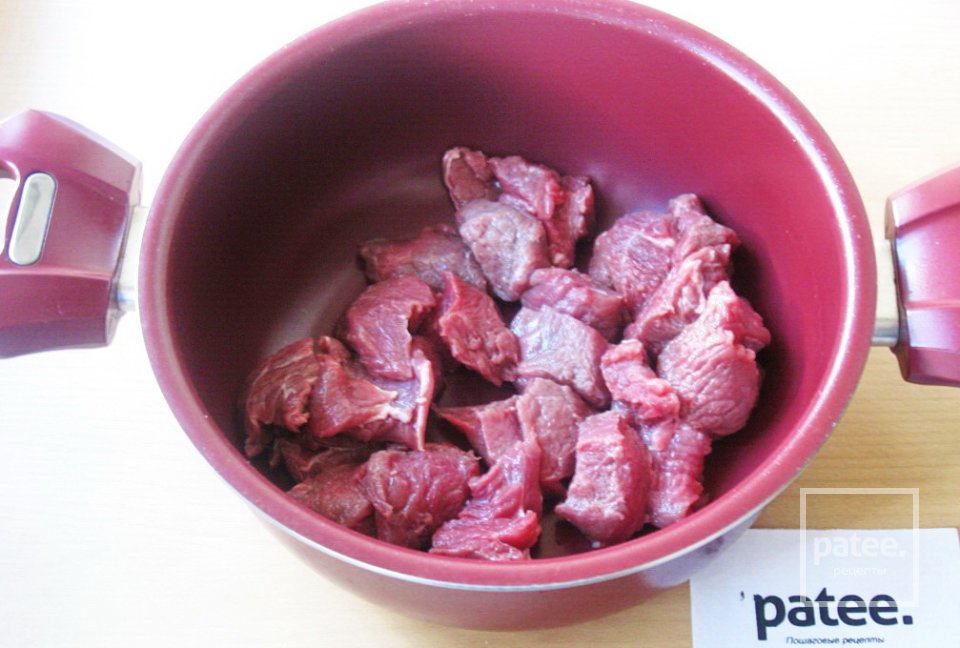 Говядина с черносливом и картофелем - Шаг 3