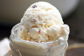 Медово-миндальное мороженое