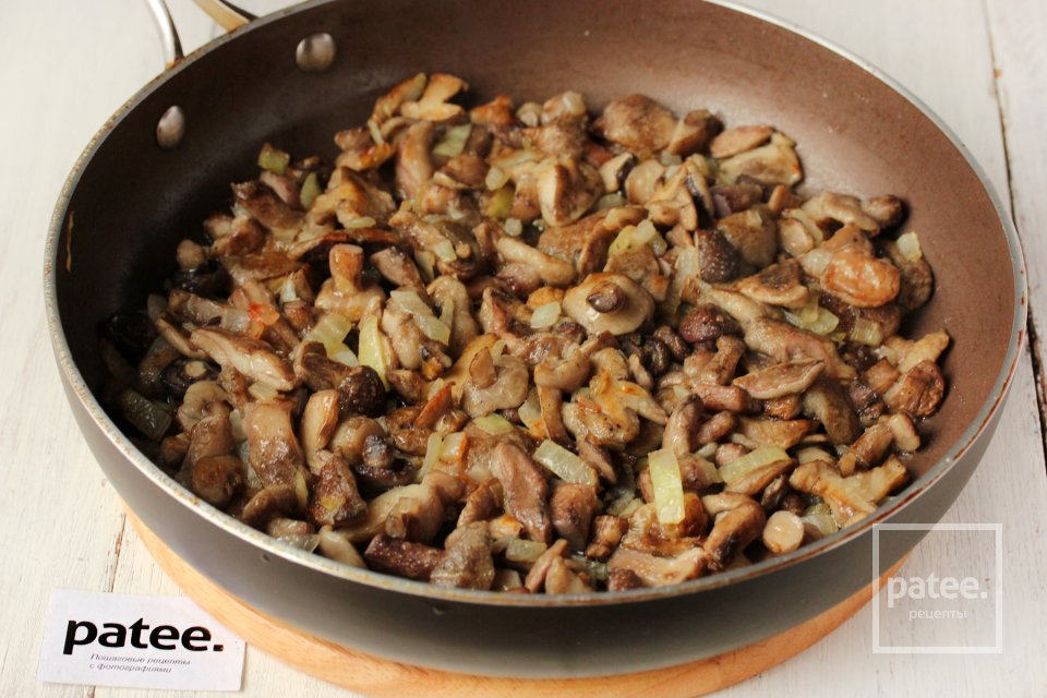 Маслята в томатно-сливочном соусе - Шаг 6