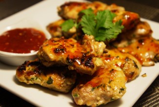 Куриные окорочка в чесночной глазури