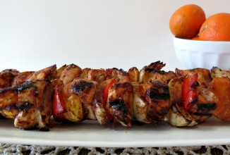 Куриный шашлык с мандаринами и перцем